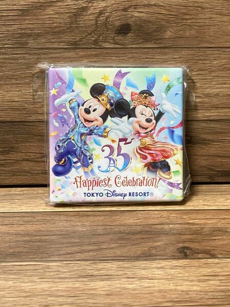 【新品未開封品】東京ディズニーリゾート 35周年 限定品 コンパクトミラー 手鏡