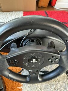 Thrustmaster ハンドルコントローラー T80