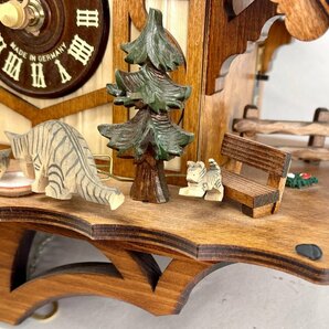 Schneider ドイツ アントン・シュナイダー社 8匹の猫 幸せのたわむれ からくり仕掛け時計 鳩時計 単一乾電池 可動[03-3539の画像5