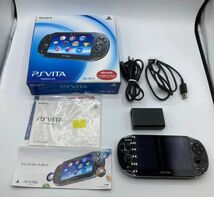 C9322 中古 Sony PlayStation Vita 3G/Wi‐Fiモデル クリスタル・ブラック (PCH-1100 AA01) 初期動作確認済_画像1