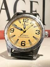 ヴィンテージ ピアジェ PIAGET 金に近いカーキー文字盤 手巻きユニセックス腕時計 ショックプルーフムーブメント 17jewelsスイス製 再生品_画像2