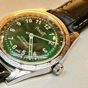 ヴィンテージ ピアジェ 緑文字盤 手巻き ユニセックス腕時計 ショックプルーフムーブメント 17jewels スイス製 seller refurbished 再生品の画像6