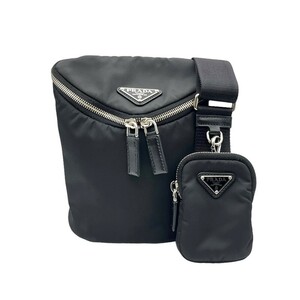 プラダ PRADA ショルダーバッグ 2VH147 ブラック シルバー金具 ナイロン ショルダーバッグ レディース 中古