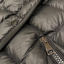 モンクレール MONCLER HERMIFUR ダウンコート 21AW 1C516 ブラック ナイロン ダウンジャケット レディース 中古_画像9