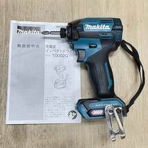 即決！マキタ 40V-max 充電インパクト TD002GZ 青 本体のみ ケース付 新品 税込_画像2