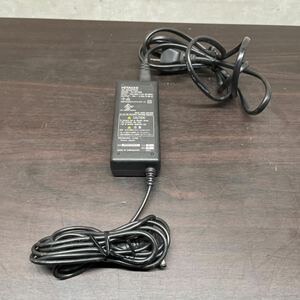 Hitach AC Adapter PC-AP7000 ★ Старочный продукт ★ (1)