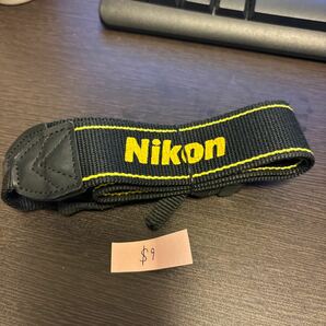 【送料無料・純正】 Nikon ニコン カメラ ストラップ 黄色(イエロー)×黒色(ブラック) ＄9の画像1