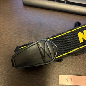 【送料無料・純正】 Nikon ニコン カメラ ストラップ 黄色(イエロー)×黒色(ブラック) ＄11の画像2