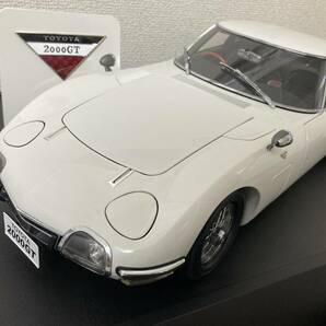 デアゴスティーニ トヨタ 2000GT 組み立て済み 1/10スケール マガジン65冊 バインダー 七宝焼きエンブレム DVD 社外ホイール付き【02】の画像2