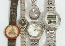 □　(1)　腕時計　まとめ売り　50点セット　CASIO/CITIZEN/SEIKO/RADO 他　メンズ　レディース　動作未確認　ジャンク　中古　現状品　③_画像8