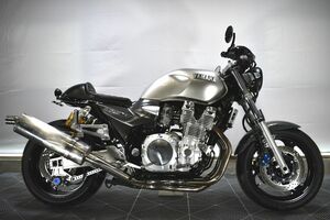 ★GW期間限定特別出品!!　圧倒的美車!! 落札で車検丸2年付き!!　XJR1300!!　ETC装着済み!!　低走行!!　絶好調!!　カフェレーサーカスタム!!