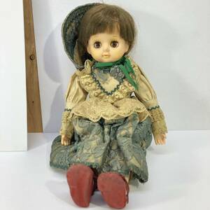 瞬き人形　抱き人形　1979年　約50cm 人形 当時物 女の子 ドール