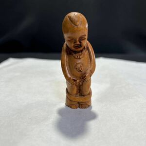 根付 根付け 小便小僧 木製 木彫 時代物 置物 時代品 美術品 骨董品 中国