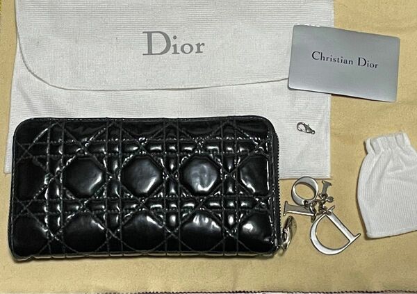 お値下げ交渉可！　Dior 長財布　ブラック　パテントレザー　カナージュ ラウンドファスナー