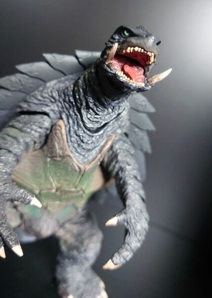 S.H.MonsterArts ガメラ3（1999）邪神［イリス］覚醒