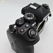 OLYMPUS ミラーレス一眼カメラ OM-D E-M1 MarkIII ボディー ブラック_画像8