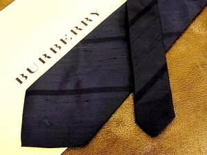 ●bv0746●良品●バーバリー【刺繍ロゴ入】【BURBERRY】ネクタイ