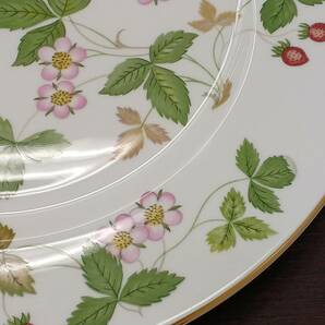 #2046【美品】ウェッジウッド ワイルドストロベリー WEDGWOOD WILD Strawberry 27cm 大皿 プレートの画像7