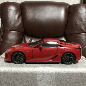 現状品　AUTOart 1/18 Lexus LFA オートアート レクサス　レッド