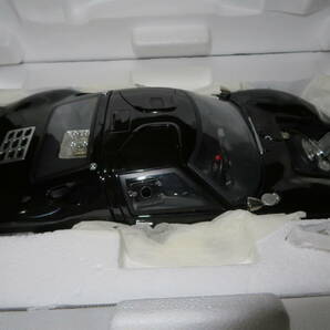 GMP 1/12 フォード GT40 ストリート ブラック G1201308 Ford GT40 STREET CAR Blackの画像3