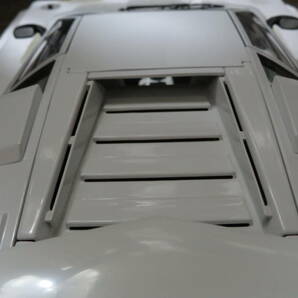 京商 1/12 ランボルギーニ カウンタック LP5000S 08612W ホワイト フル開閉 KYOSHO LAMBORGHINI COUNTACH LP5000S 08612W WHITE の画像8