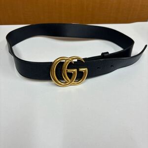 GUCCI レザー　ベルト