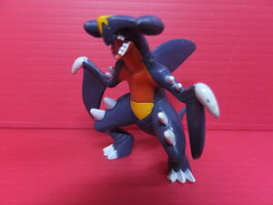 タカラトミー　ポケモン　モンコレ　ガブリアス　モンスターコレクション　本体のみ　中古