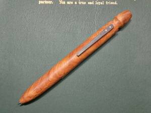 木製ボールペン（花梨瘤杢、希少銘木無垢）