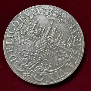 ドイツ アウグスブルク 硬貨 古銭 1645年 フェルディナンド三世 自由都市 松ぼっくり バロック様式 天使 コイン 銀貨 外国古銭 海外硬貨