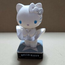 希少 レア ハローキティ マリリンモンロー 置物 HOLLYWOOD ワールドキティ コレクションドール 2003 SANRIO 全長10cm ケース付き_画像5