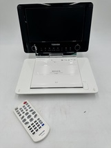 t0459 TOSHIBA REGZA ポータブルDVDプレーヤー SD-P96DT 9V型 動作確認済み 東芝 2011年製_画像2