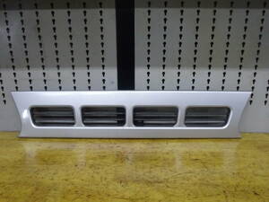  Toyota Hiace truck original front grille LY151 YY101 53111-25020