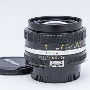 Nikon Ai Nikkor 20mm F3.5 S　【管理番号007597】