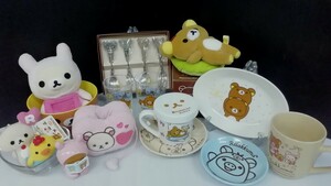 リラックマ　Rilakkuma　サンエックス　San-x　食器　ファンシーグッズ　雑貨　ぬいぐるみ 人形　プレート 皿　マグカップ　グラス　セット