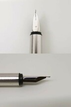 ♪hauu1336-2 576 MONT BLANC モンブラン 万年筆（1本 ペン先 585 / K14）2本まとめて　筆記用具 現状品_画像5