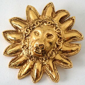  Chanel lion sun Gold brooch here Mark Vintage badge 798