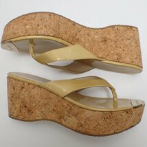 ★Jimmy Choo/ジミーチュウ トングサンダル 39/レディース24cm相当/ベージュ/エナメル/コルクソール/ヒール高約7.5cm/外箱付&1947000161_画像2