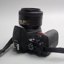 ★Nikon/ニコン デジタル一眼レフカメラ D5600 ボディ + AF-S DX NIKKOR 35mm f/1.8G 単焦点レンズ/ジャンク扱い&1938900561_画像3