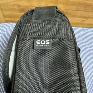 Canon カメラバッグ EOS 一眼レフ ミラーレス レンズ収納可能 黒の画像2