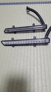 ヴェルファイア　30　後期　TRD　フロントスポイラー用　左右　LED　デイライト　イルミネーション　