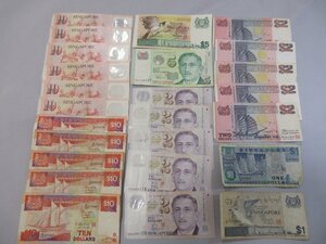 シンガポール　紙幣　142ドル　10ドル　5ドル　2ドル　1ドル