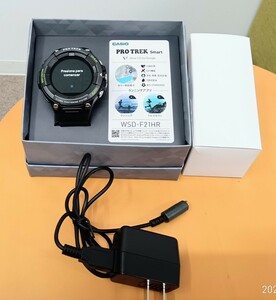 CASIO◆Smart Outdoor Watch PRO TREK Smart WSD-F21HR-BK [ブラック]中古極美品