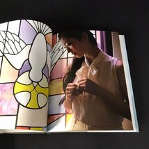ER0208-16-3 壇蜜 写真集 あなたに祈りを 西田幸樹 講談社 グラビアモデル 女優 30×23.5㎝ 80サイズ_画像6