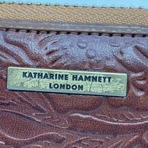 KO2225□KATHARINE HAMNETT LONDON キャサリンハムネット 型押し レザー 長財布 ラウンドジップ ブラウン 小銭入れ有_画像3