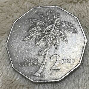 フィリピン 2ペソ硬貨 1984年 外国 コイン 古銭 世界 海外 硬貨 ヤシの木の画像1