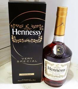 新品 未開封 Hennessy very special ブランデー COGNAC 箱入り 700ml 40度 コニャック 酒 洋酒 ヘネシー 日本 70CLｅ 40%vol.　フランス