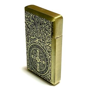 C877 free shipping written guarantee attaching oil lighter Gold / gold width turning type feeling of luxury stylish good-looking filling up type note go in type . adjustment screw have cigarettes smoke .