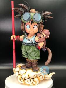 ドラゴンボール 孫悟空 少年期 フィギュア 海外限定/リペイント 2D 2次元彩色 二次元塗裝 筋斗雲台座をお付けします 高:25.8CM