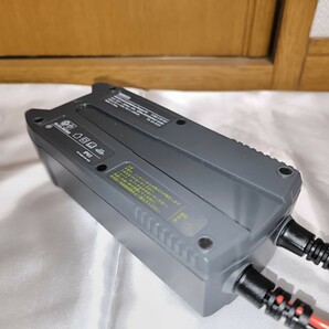 【送料無料 美品】BOSCH BAT-C3 バッテリーチャージャー 領収書/お買い上げ票付【ボッシュ 充電器 車 バイク 充電器 テスター 6V 12V対応】の画像5