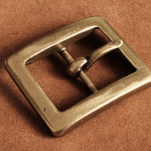 真鍮製 レザーベルト用バックル（スクエア）ベルト幅35mm：ブラス ギャリソンベルト 大きい カスタムパーツ 美錠 メンズ 付け替え 交換の画像2